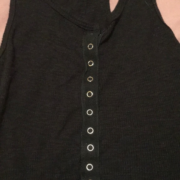 Tank top - Picture 2 of 3